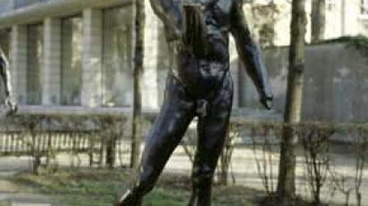 i-pierre-de-wissant-i-escultura-monumental-desnudo-sin-cabeza-ni-manos-1886-bronce-fundicion-alexis-rudier-anteri