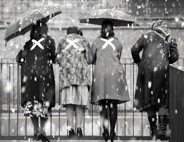 Pilar_Albarracn_Mentira__n_3_Serie_300_mentiras_2009._Es_Baluard_Museu_dArt_Modern_i_Contemporani_de_Palma