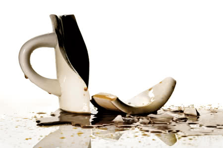 broken-coffee-mug
