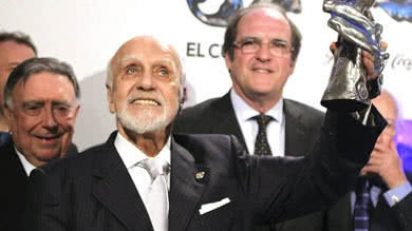 francisco_nieva_gana_el_valle_inclan