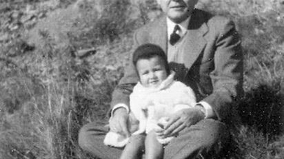 jaume-vicens-vives-con-su-hijo-pequeno-albert