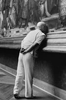 el_louvre_y_sus_visitantes