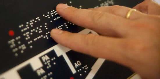 recorrido_tactil_museo_sefardi