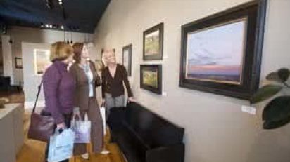 publico_en_galeria_de_arte