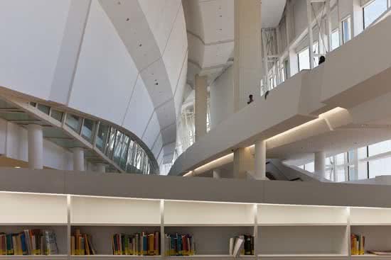 Biblioteca_de_Galicia._Cidade_da_Cultura._Santiago_de_Compostela-C10