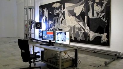 01-VIAJE_AL_INTERIOR_DEL_GUERNICA