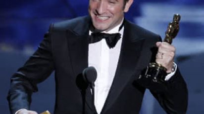 dujardin_gana_el_oscar