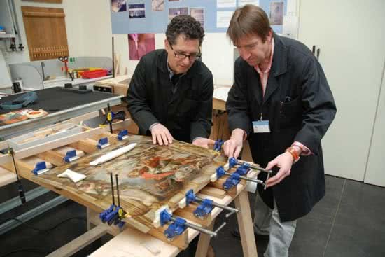 El_Prado_restaura_seis_tablas_de_Rubens_de_la_Apoteosis_Eucaristica