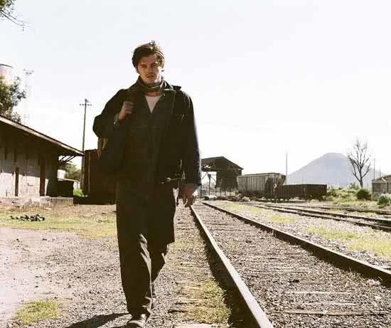 on-the-road-movie-imag8e-sam-riley-1