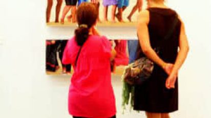 291945_10150315182076338_953216078_n