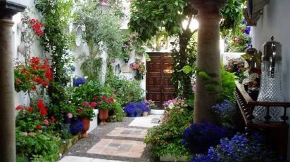 patio_de_la_calle_pastora_2_mayo2011