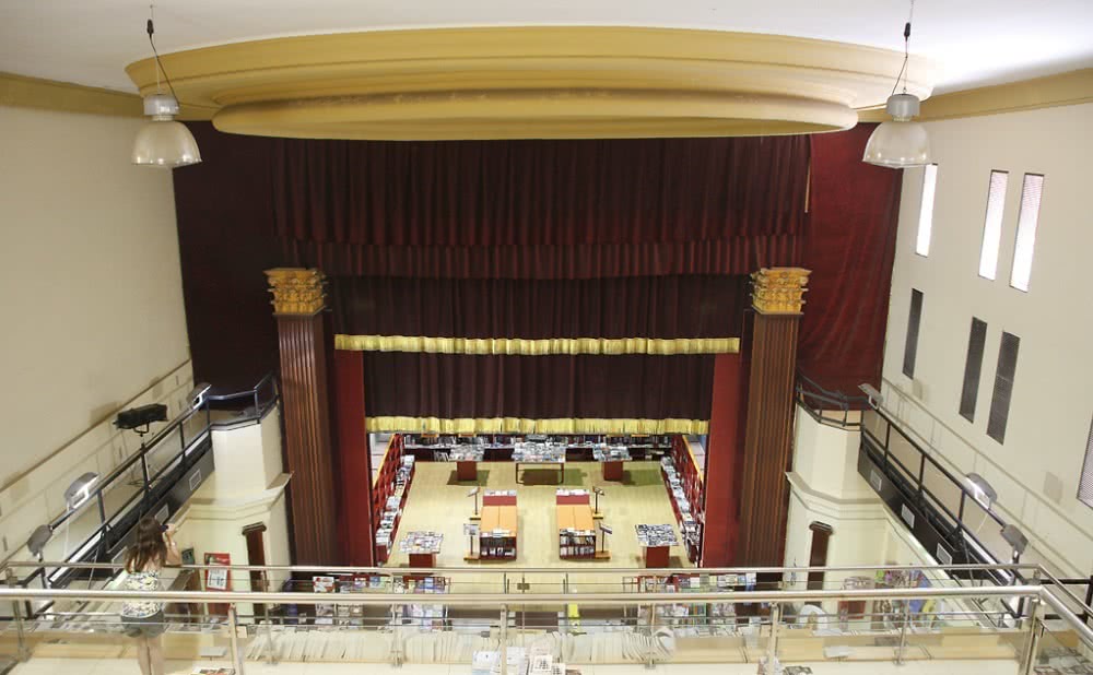 Librería Beta. Teatro Imperial. Foto: Manoli Rizo.