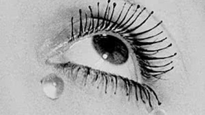 Man Ray. Glass tears, 1932. Cortesía MONDO GALERIA © Man Ray Trust / Adagp - Vegap / Telimage 2014