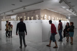 CAAM exposición ROSÂNGELA RENNÓ-