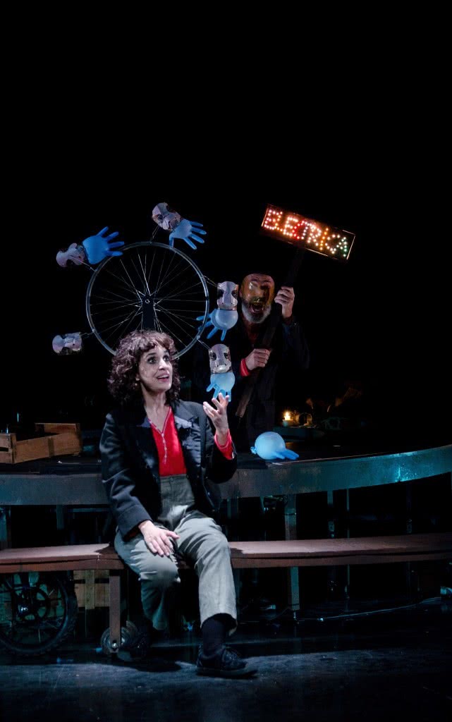 Adriana Ozores en Petit Pierre