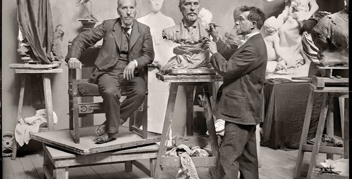 Francisco GOÑI. Santiago Ramón y Cajal posando para el escultor Agustín Querol. Madrid, 1906. (Archivo fotográfico Francisco de Goñi y Soler, depositado en el Archivo Histórico Provincial de Guadalajara)