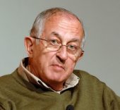 By Peter Groth (Own work) [CC-BY-SA-3.0 (http://creativecommons.org/licenses/by-sa/3.0)], via Wikimedia Commons.