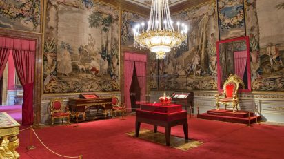 Sala de la Corona. Palacio Real de Madrid.