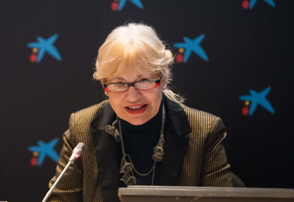 Eva Lootz durante el acto de presentación de su libro en CaixaForum Madrid.