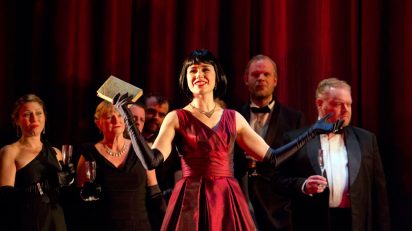 ENO. 'La Traviata'. 2015. Elizabeth Zharoff (Foto: Donald Cooper)ENO. 'La Traviata'. 2015. Elizabeth Zharoff (Foto: Donald Cooper)