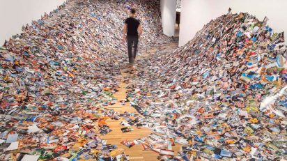 24 hrs in photos – Eric Kessels.