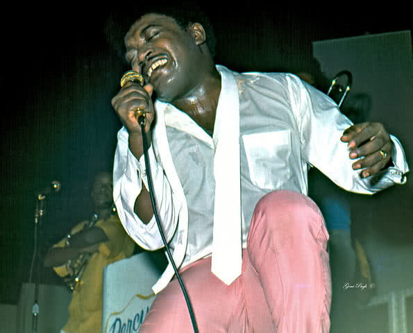 Percy Sledge, de gira en 1974. Foto: Gene Pugh.