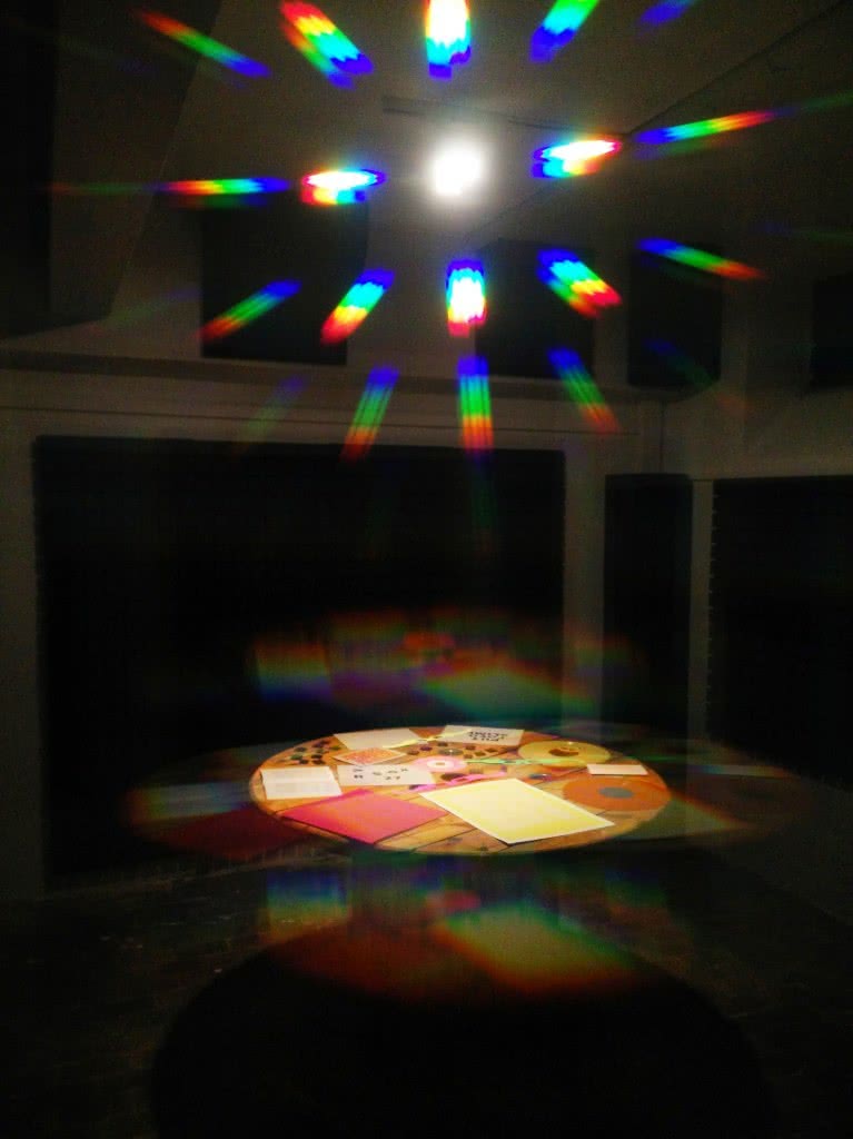 Roc Jiménez de Cisneros. Algo fluorescente