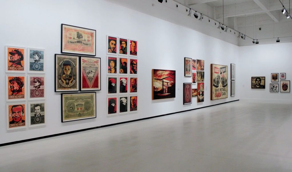 Exposición 'Your Eyes Here' de Shepard Fairey
