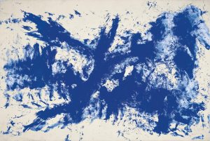 Yves Klein. 'La gran Antropometría azul' (ANT 105) [La grande Anthropométrie bleue (ANT 105)], ca. 1960 Pigmento y resina sintética en papel montado sobre lienzo 280 x 428 cm Guggenheim Bilbao Museoa.