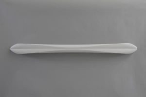 Juan Asensio. Sin título, 2015. 14,5 x 180 x 13 cm Mármol blanco de Yugoslavia.