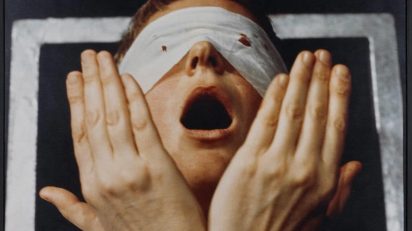 gina pane. Detalle de Action Psyché (1974). Colección IAC, Institut d'art contemporain, Villeurbanne/Rhône-Alpes © ADAGP París © VEGAP, León, 2015-16.