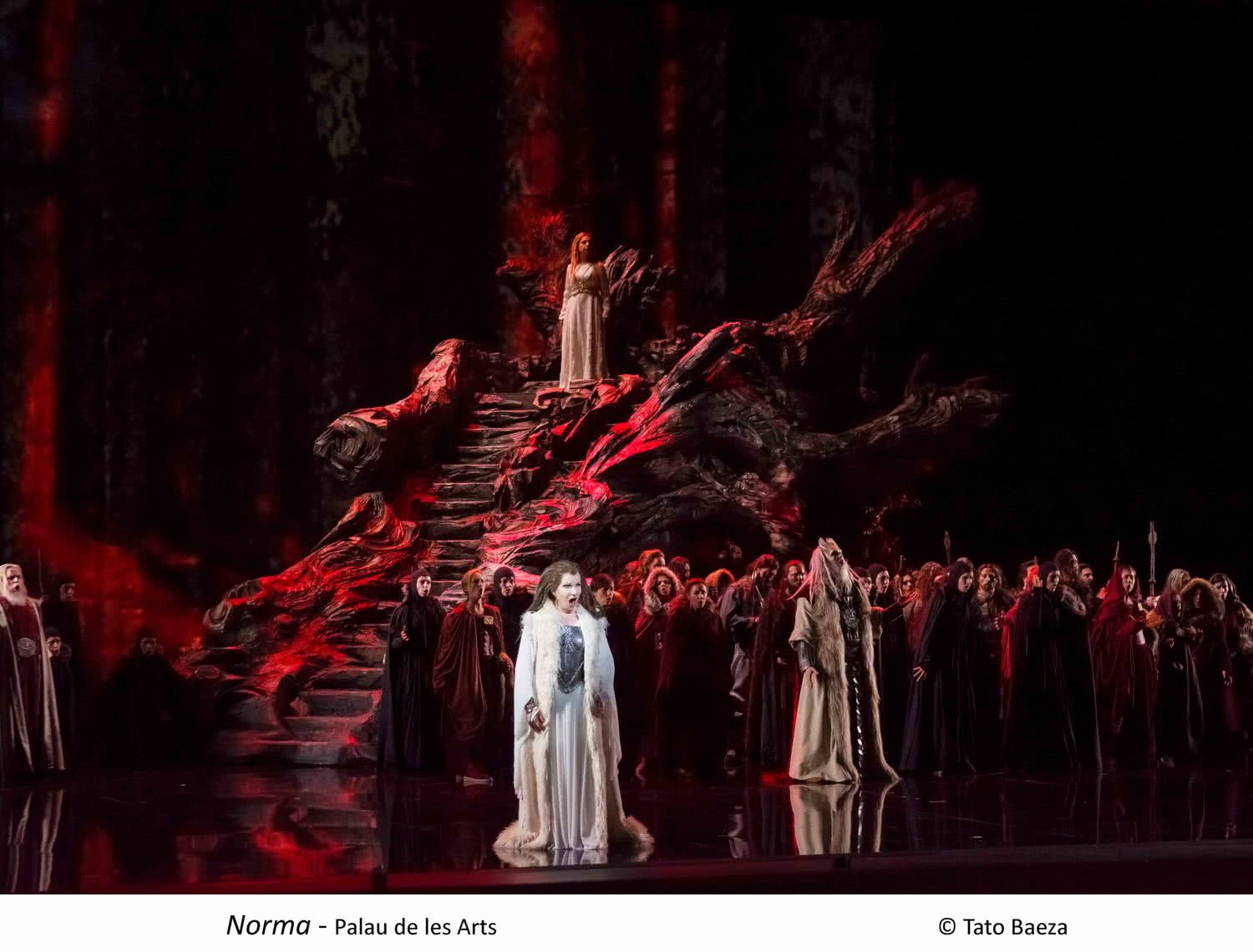 Norma. Les Arts 2015. Foto: Tato Baeza.