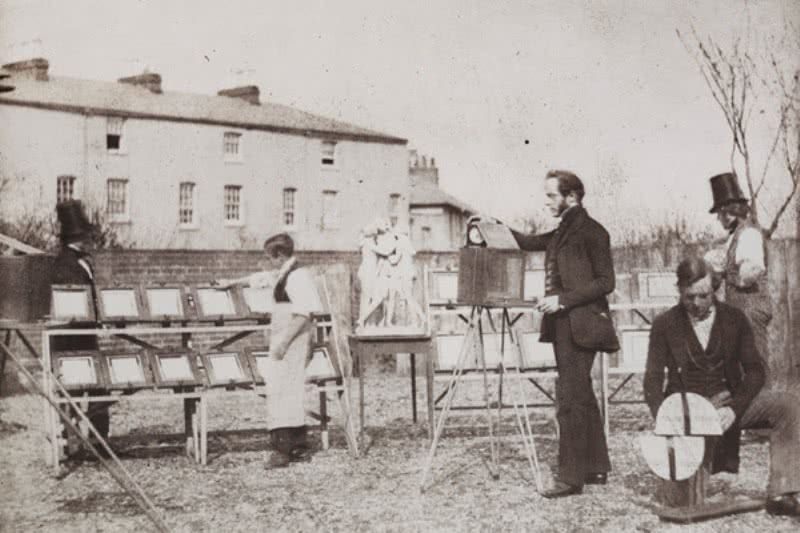 Benjamin Cowderoy o Calvert R. Jones. Vista del Reading Establishment, 1846. Papel a la sal a partir de un negativo de calotipo. Bradford, The Royal Photographic Society Collection at the National Media Museum.