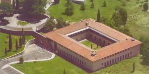 Centro Superior de Estudios de Gestión (UCM, Somosaguas, Madrid).