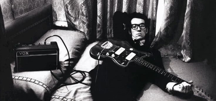 Elvis Costello y sus múltiples padres - hoyesarte.com