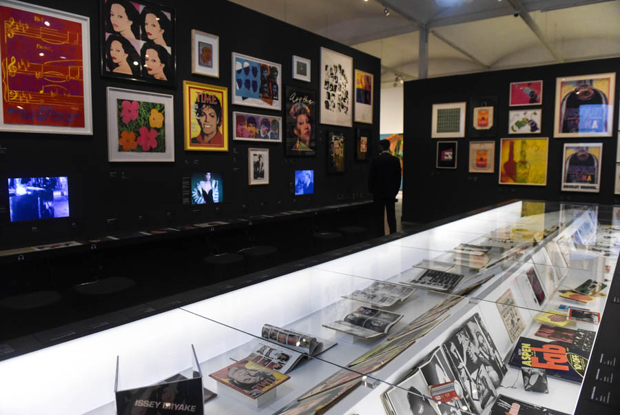 la-muestra-subraya-varios-aspectos-de-su-obra-como-por-ejemplo-la-innovadora-forma-en-que-warhol-aplica-la-idea-de-proceso-a