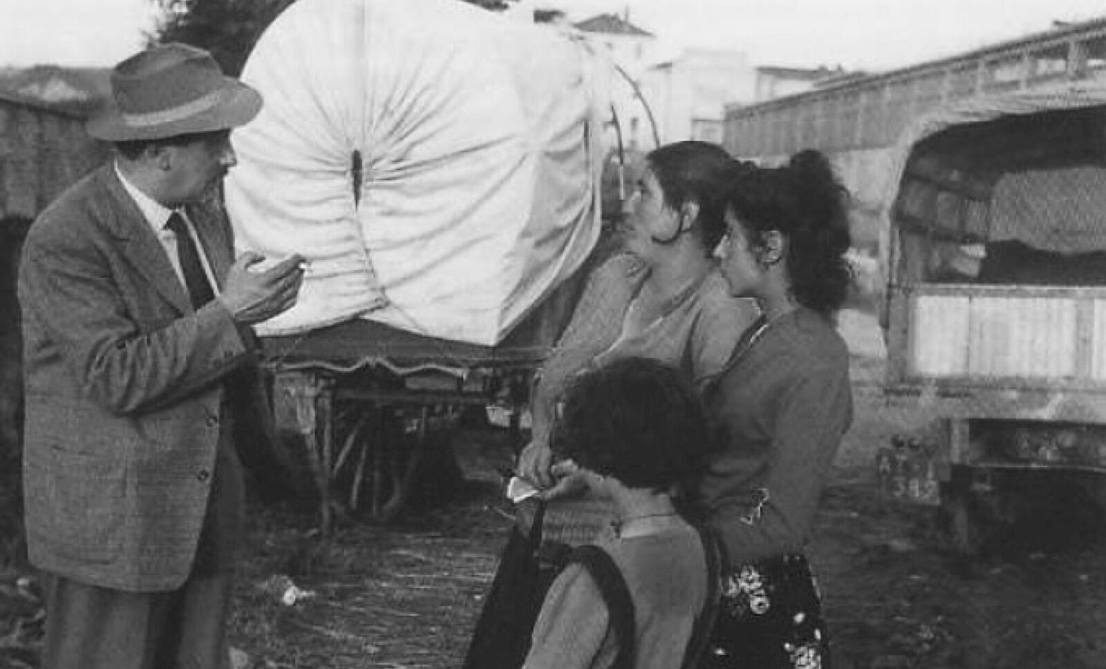 Pinot Gallizio en Alba. Cortesía: Archivo Gallizio, Turín.