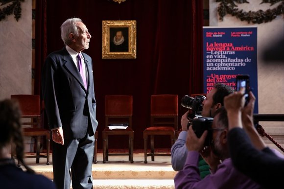 El académico y actor José Luis Gómez es el director del proyecto 'La lengua navega a América'.