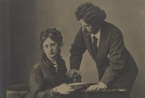 Detalle. Cecilia de Madrazo y Mariano Fortuny. Anónimo. Positivo fotográfico.Hacia 1867. Madrid, Museo Nacional del Prado.