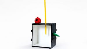 Joan Miró. Femme et oiseau, 1965. 260 x 85 x 48 cm. Bronce pintado. Fondation Marguerite et Aimé Maeght, Saint- Paul, Francia. Inv. 0012. Credit line: Photo Claude Germain – Archives Fondation Maeght, Saint-Paul de Vence (France).