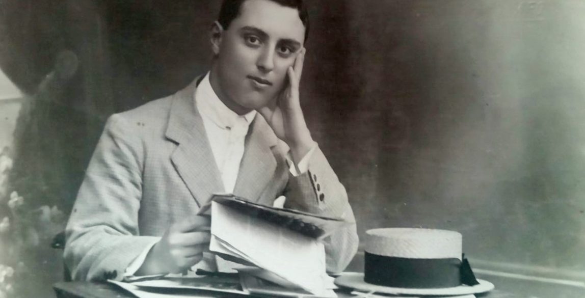 Maestro Francisco González Ruiz.