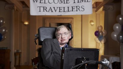 Stephen Hawking at Gonville & Caius College, Cambridge. Foto: Lwp Kommunikáció.
