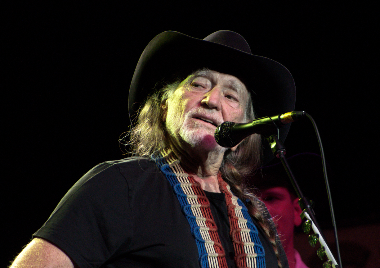 Willie Nelson 2009, count basie theater, New Jersey. http://www.flickr.com/people/2080131