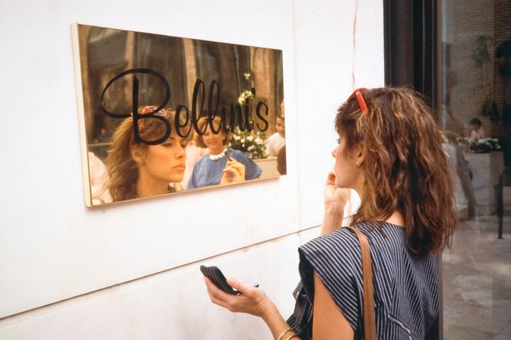 Anthony Hernandez. Rodeo Drive #3, 1984. Printed 2014; dye destruction print; courtesy the artist © Anthony Hernandez.