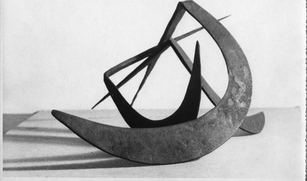 Tres I. Eduardo Chillida. 1952. Cortesía de la Galería Guillermo de Osma.