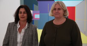 Gerente del CAC Málaga, Silvye García, y la nueva directora artística, Helena Juncosa.