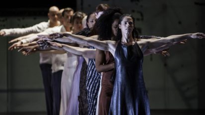 Dido & Aeneas. Sasha Waltz & Guest. ©Sebastian Bolesch.