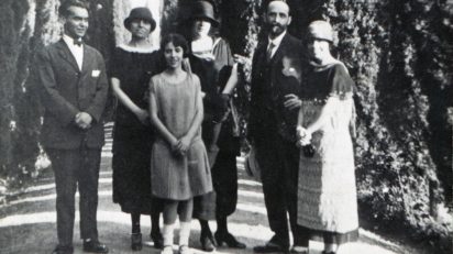 De izquierda a derecha, Federico García Lorca, Zenobia Camprubí, Isabel García Lorca, Emilia Llanos y Juan Ramón Jiménez y Concha García Lorca en Granada en 1924. FUNDACIÓN FEDERICO GARCÍA LORCA.