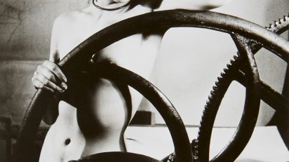 Man Ray. Sin Título (Erotique voilée), circa 1933. © Centre Pompidou, MNAM-CCI, Dist. RMN-Grand Palais/Georges Meguerditchian © Man Ray Trust, VEGAP, Málaga, 2019.