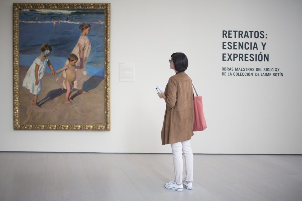 Exposición 'Retratos: Esencia y Expresión' en el Centro Botín de Santander.